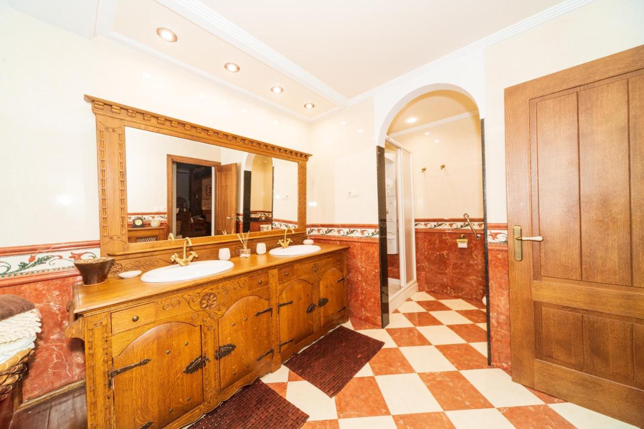 Villa Dolaretxe By Urdaibai Rentals Bilbao Buitenkant foto